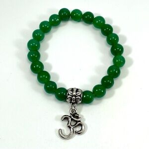 Green Aventurine Beaded Bracelet Luck Mantra Stretch Silver Tone Boho Fashion